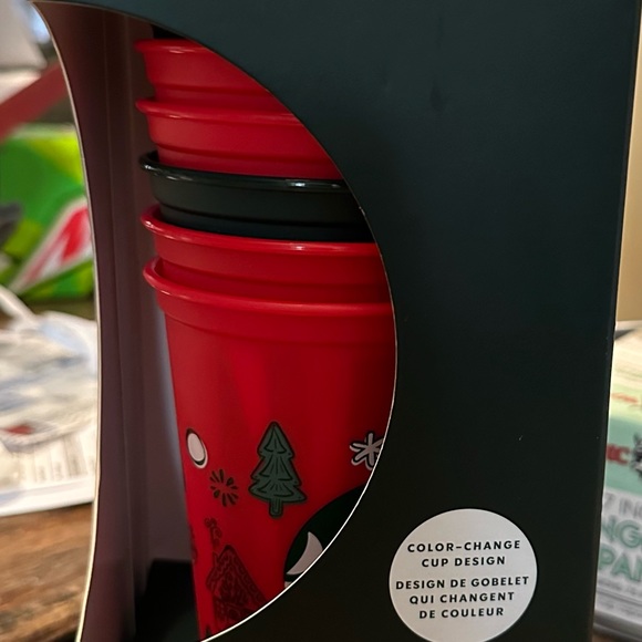 Starbucks color change reusable cups with lids - Picture 2 of 2